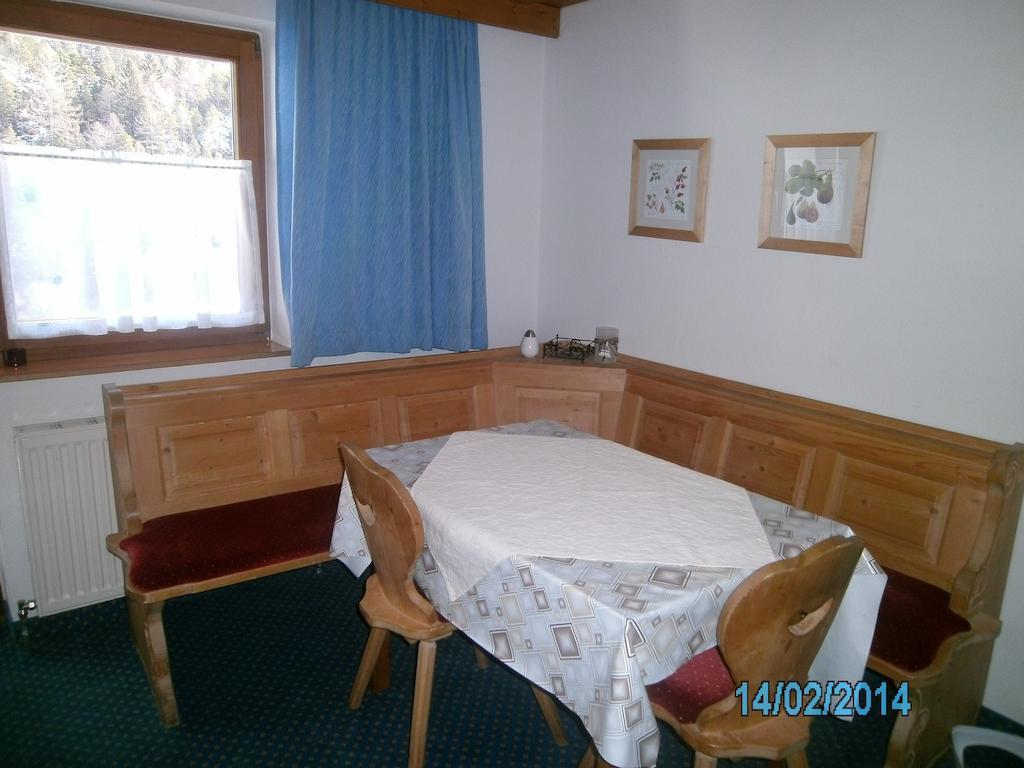 Gaestehaus Hirschenhof Sölden Dış mekan fotoğraf